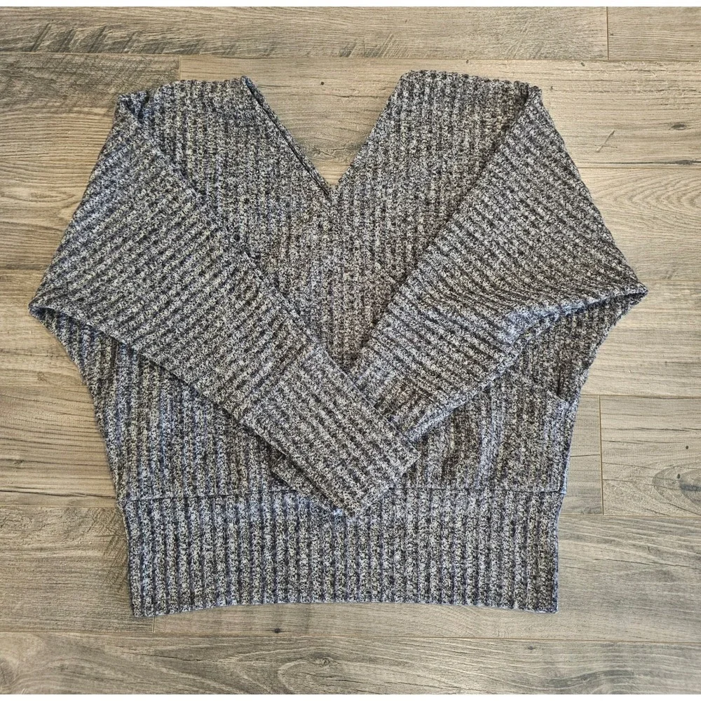 Womens szL EXPRESS Gray Textured Ribbed Deep V Neck Long Sleeve Sweater Top Fall
